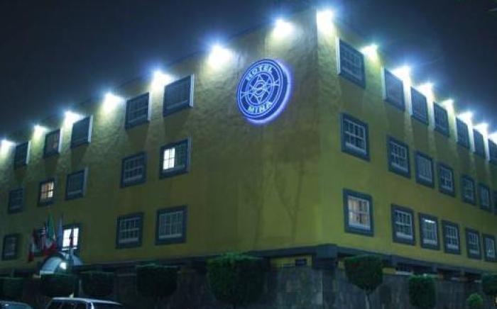 Hotel Mina