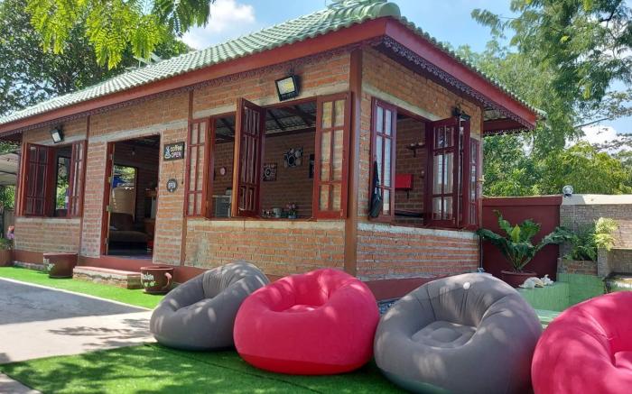 โรงแรมเรือนขุมทรัพย์