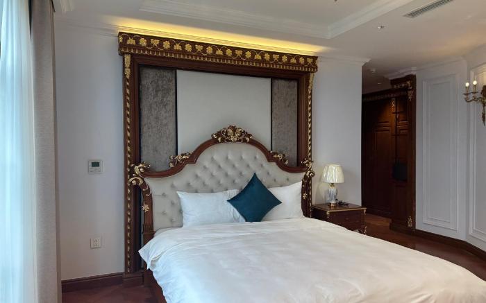 Brand new Luxury West Lake Apartment 