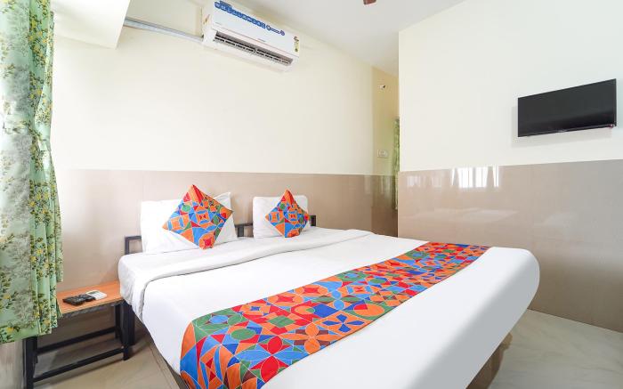 FabExpress Clover Castle - Nr. Coimbatore International Airport