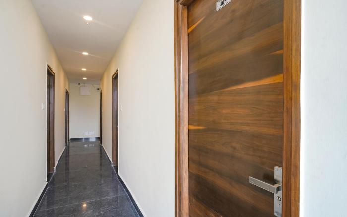FabHotel Air Live - Nr Ameerpet metro station