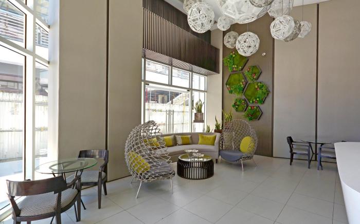 Currency Serviced Suites
