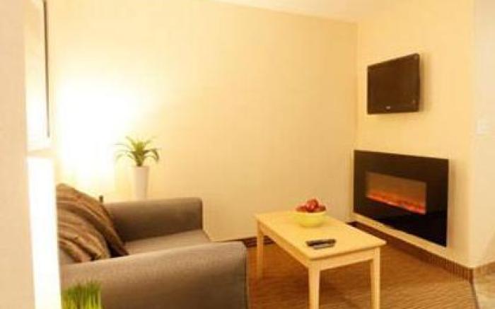 Pomeroy Inn & Suites at Olds College