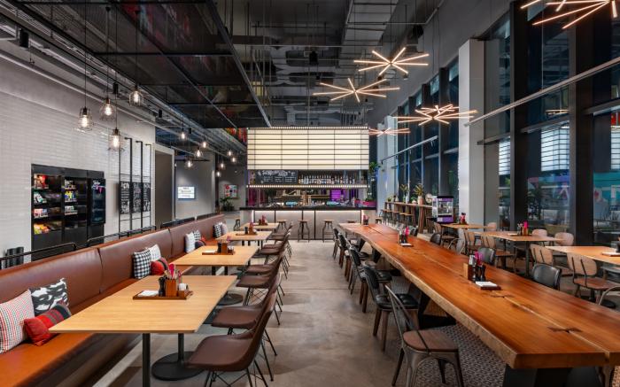 Moxy Bangkok Ratchaprasong