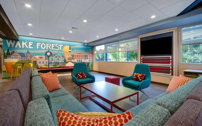 Tru by Hilton Wake Forest Raleigh North