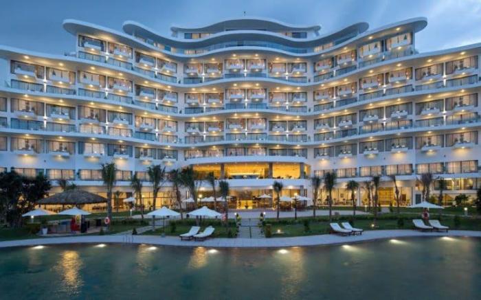 Huong Condotel Wyndham Garden Cam Ranh