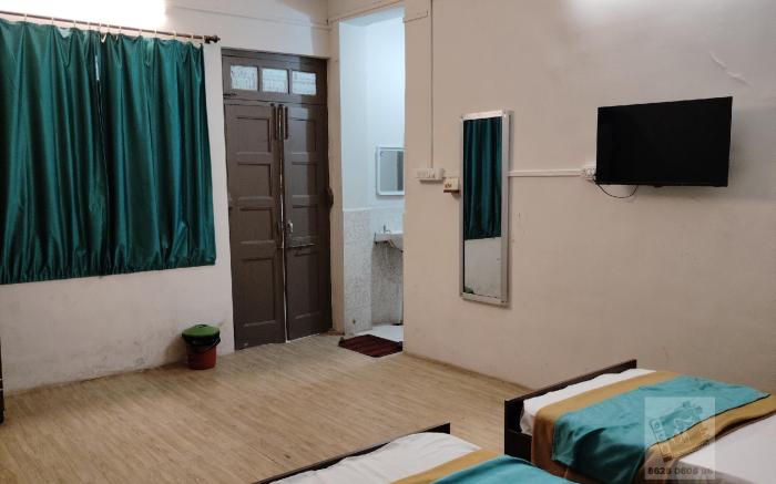 Hotel Natraj Railway Station