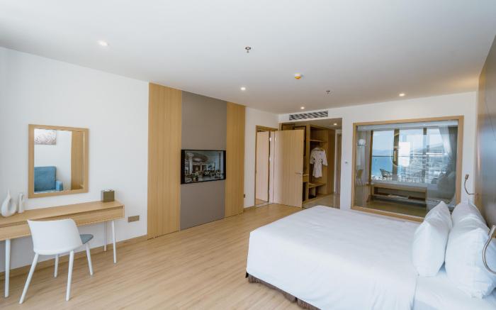 Aquamarine Resort Cam Ranh