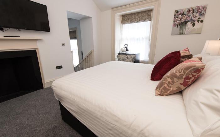 Royal Princes Suites