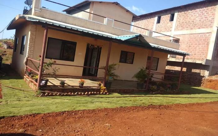 Savitri Bungalow