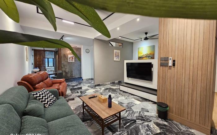 Traveler's Stay @ Ipoh (10 Pax)