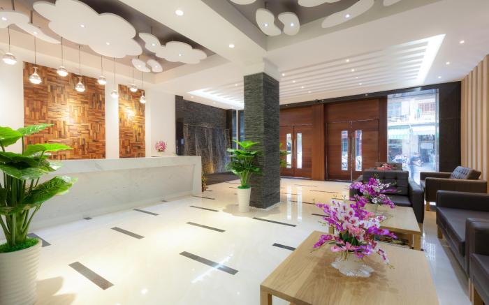 Season Residence