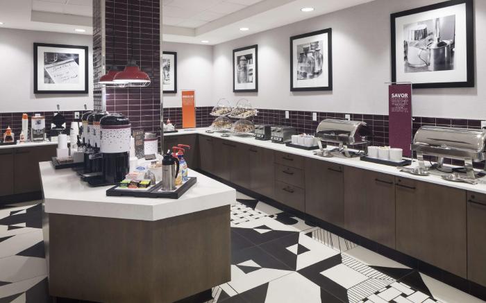 Hampton Inn & Suites Phoenix Downtown