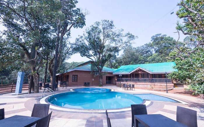 SCARLET RESORT