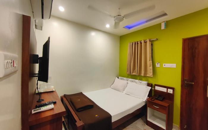 Crown Hotel