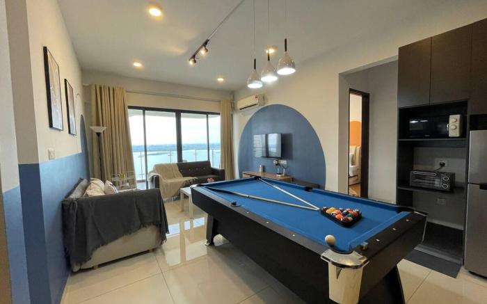 Danga Bay Seaview Pool Table Royal Strand 4R4B