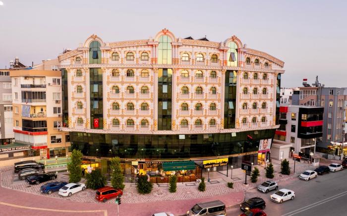 CAN ADALYA PALACE HOTEL