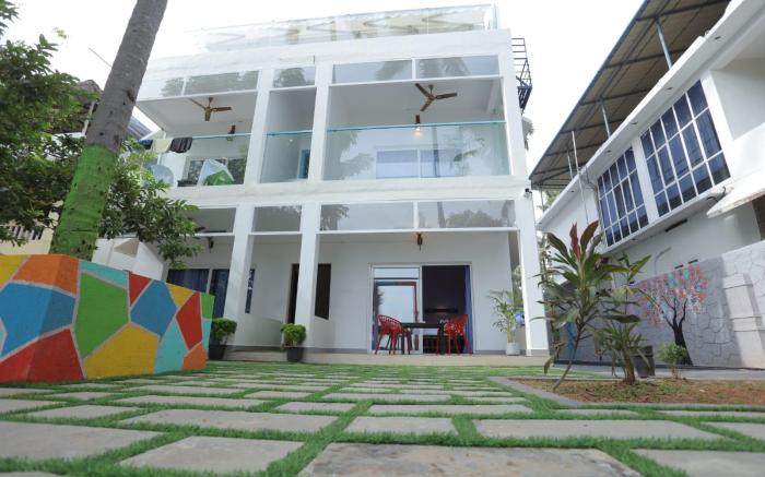Sky Frame Beach Resort