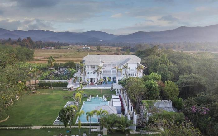 Lanna Inthan Hotel & Resort