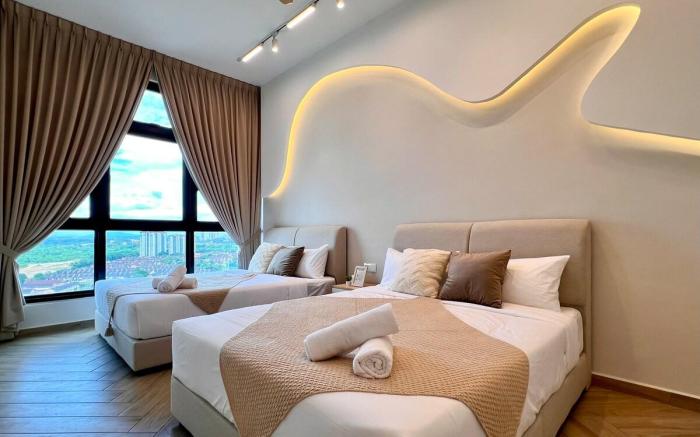 Paradigm Residence, SkyJoy by Guesthouse (8pax)