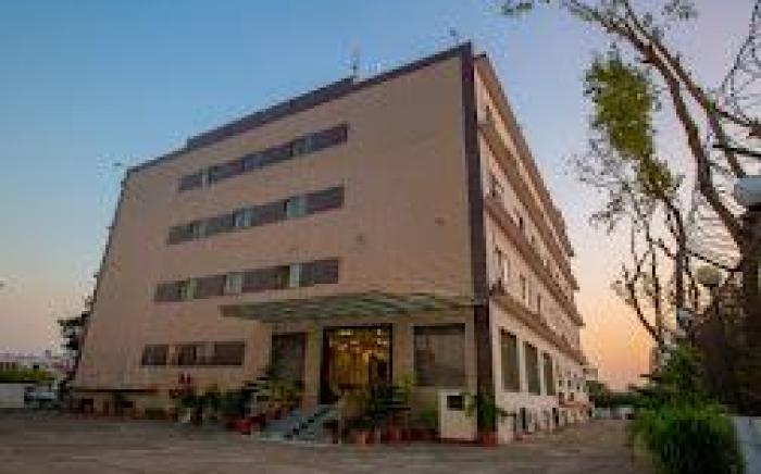 Hotel Sravasti Residency