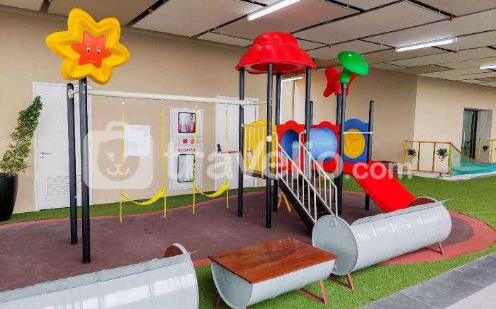 Minimalist Studio Transpark Bintaro By Travelio