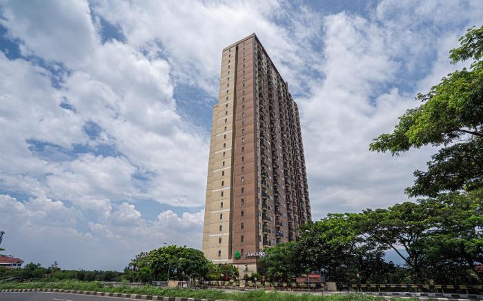 OYO 93552 Tamansari Panoramic Apartment By Anwar