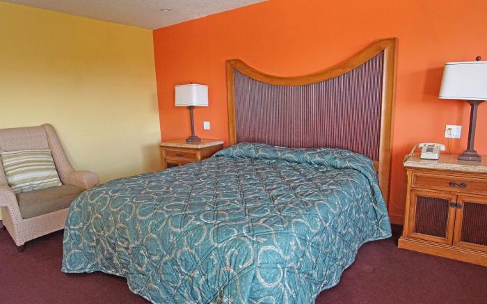 Los Angeles Inn & Suites LAX
