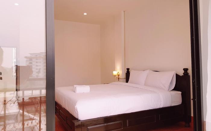 Simon Riverside Hotel
