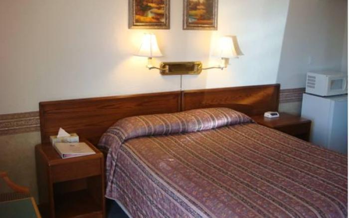 Red Coat Inn Motel