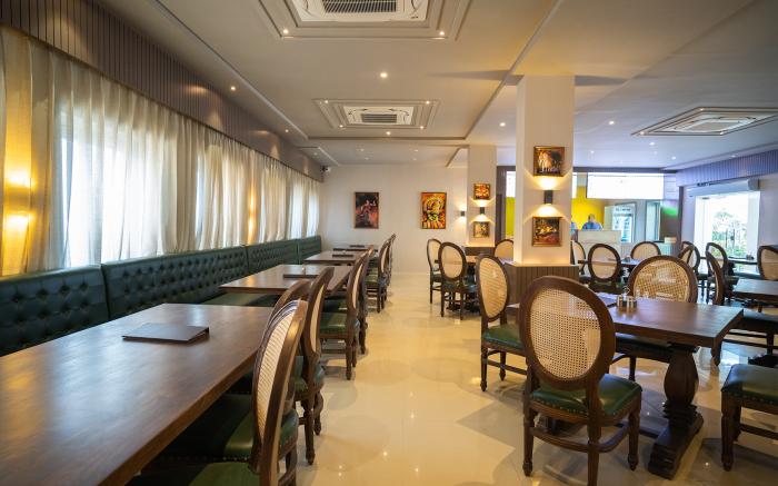 Tiger's Trail Hotel & Food Court