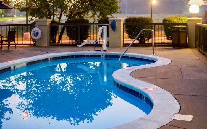 Quality Inn Clarksville - Exit 11
