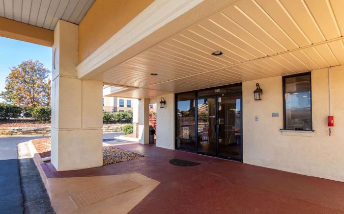 Econo Lodge - Conyers