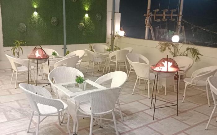 Hotel Mahadev Rishikesh