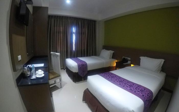 Panorama summit hotel