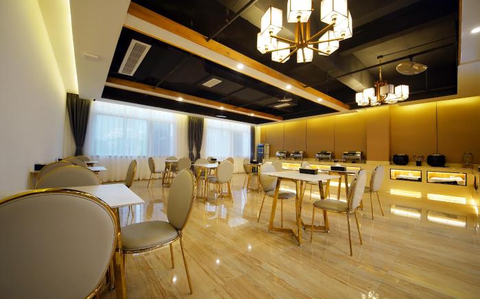 Starway Hotel Lu County