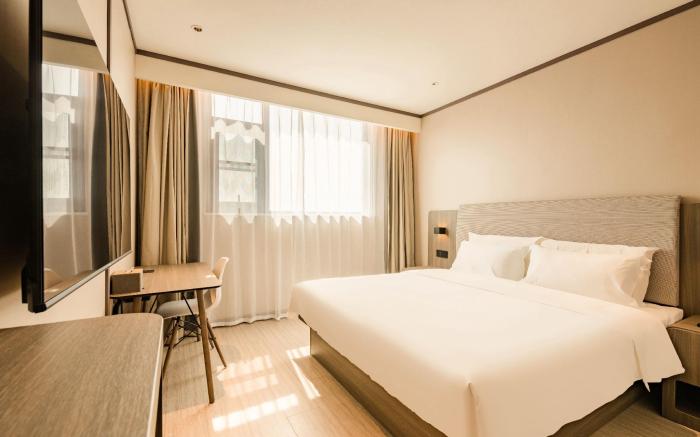 Hanting Hotel Zhumadian Xiping Honghe Park