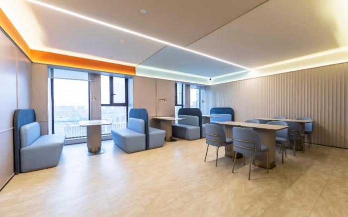 Hanting Hotel Zhengzhou South Longhu Sunlight Avenue