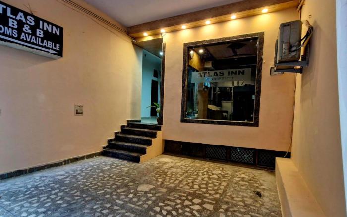 ATLAS INN NEAR IGI AIRPORT