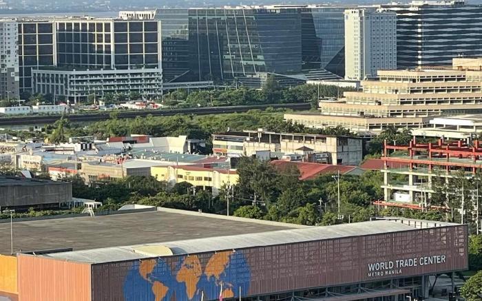 Spectacular Manila View Condo with Prime Location