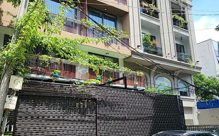 P&J Apartment