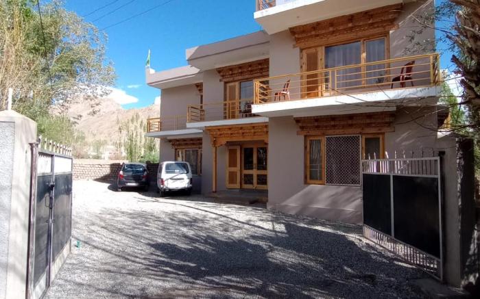 Green View Guest House