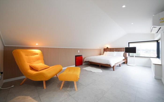 Mabella Pool Villa