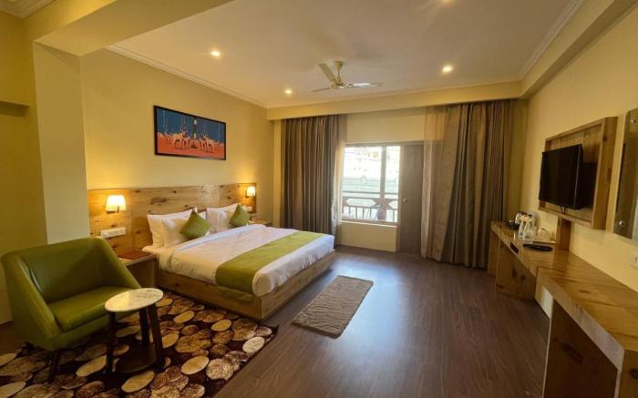 Crown Himalaya Hotel