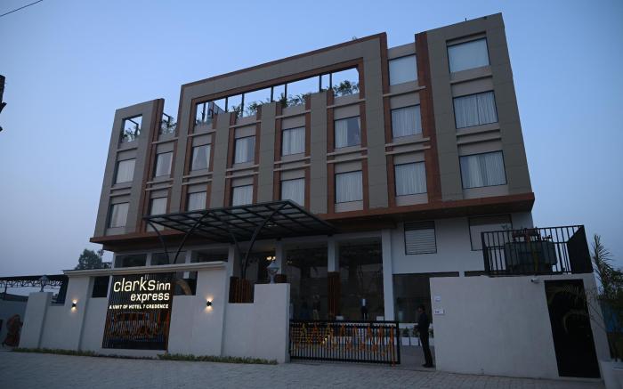 Clarks inn Express Ayodhaya