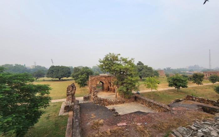 Homlee-Vintage 2BHK Apt with Fort/Park View