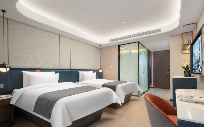 Madison Hotel Jinan West Railway Station
