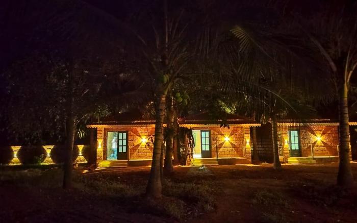 Saka Kadams home stay