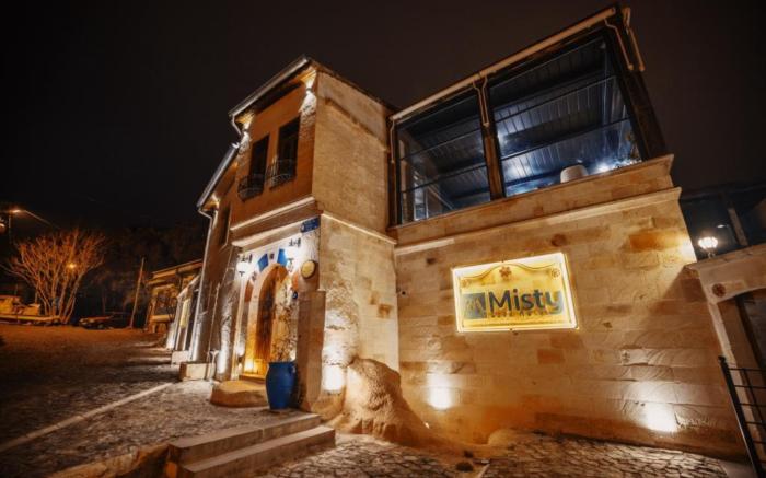 Misty Cave Hotel
