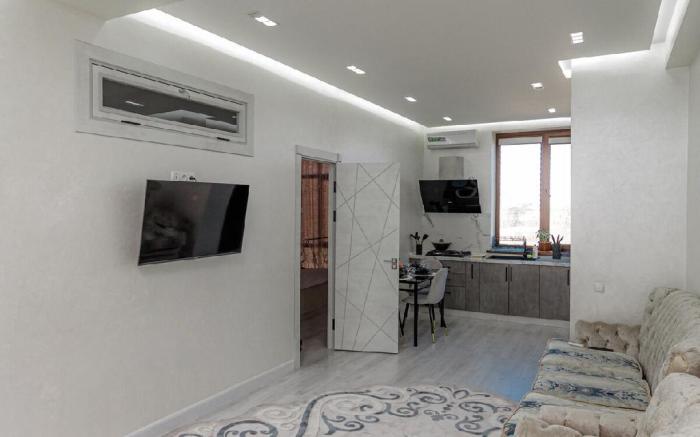 Modern flat in prime central location